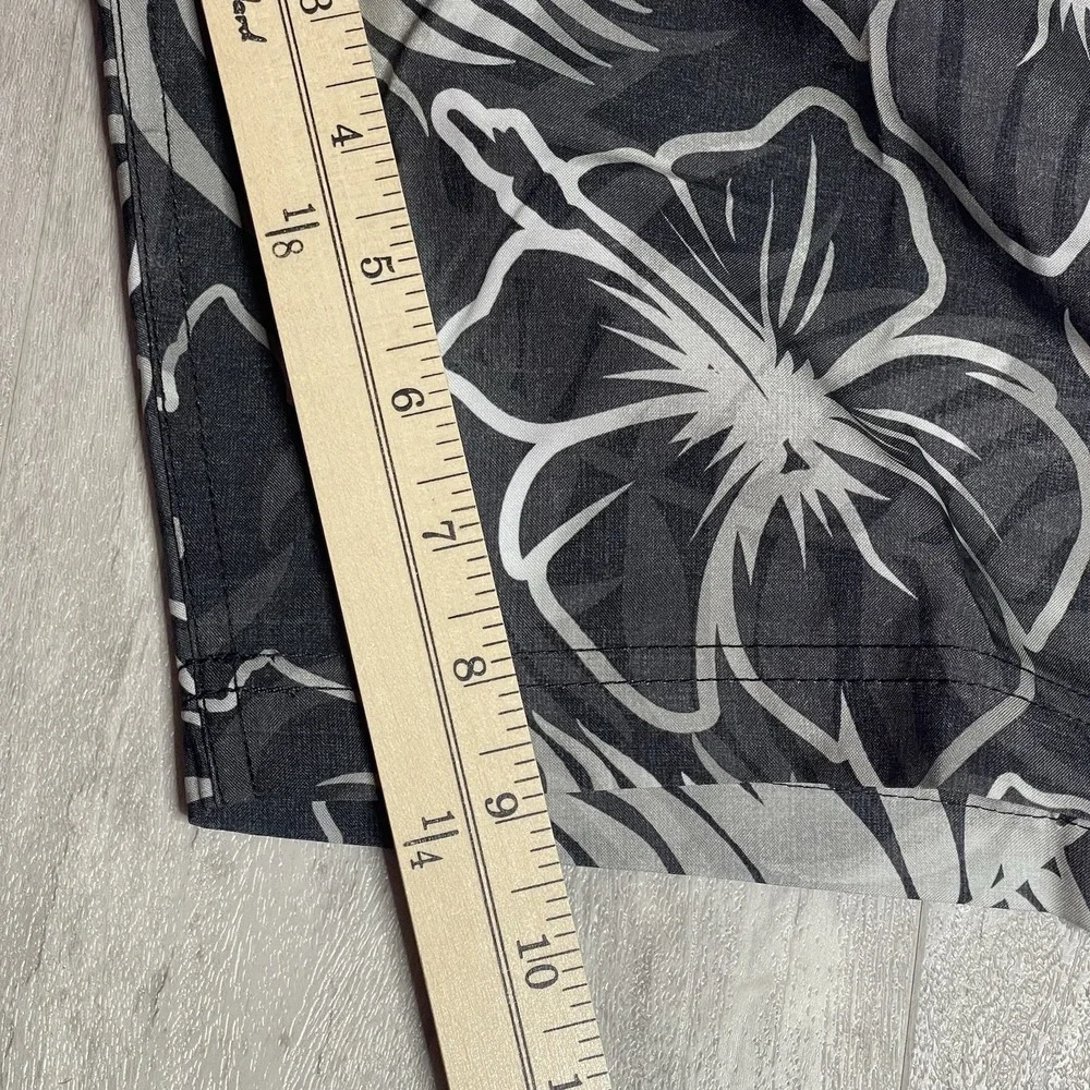Speedo Swim trunks Size Large 4-Way Comfort Stretch UPF 50+ Z-352‎